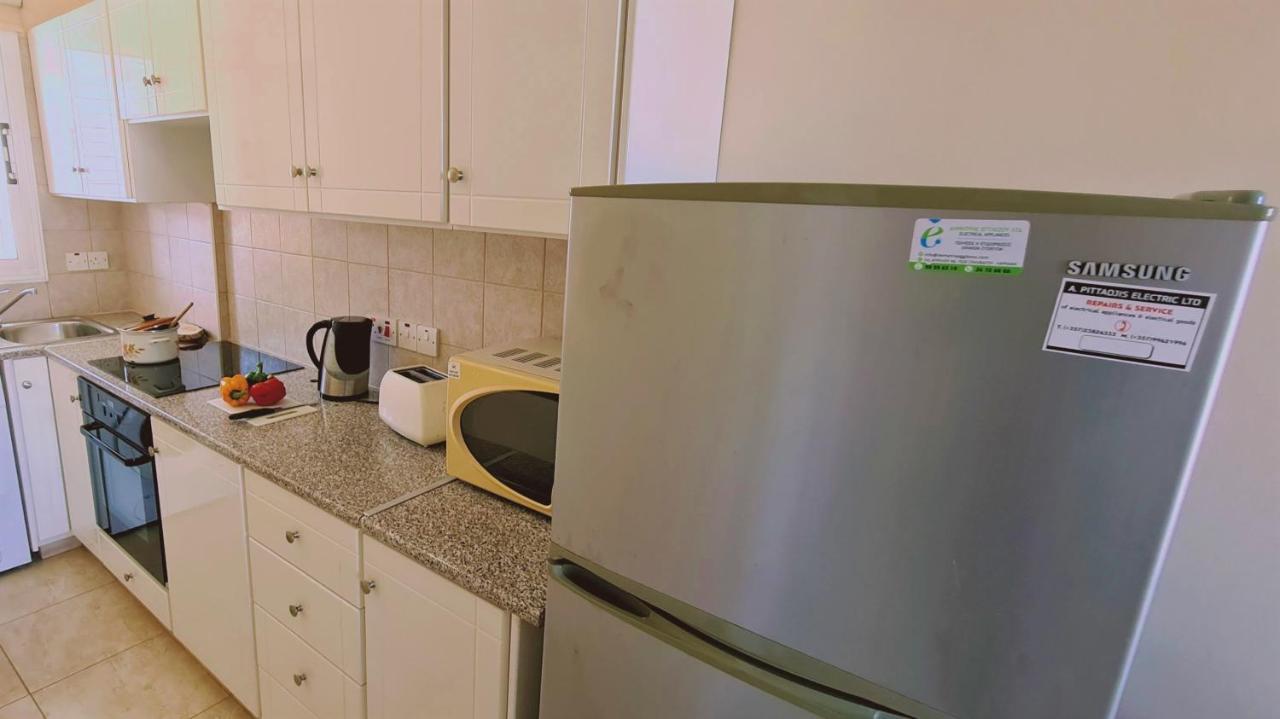 Stay Sunshine Apartment Paralimni Exteriér fotografie