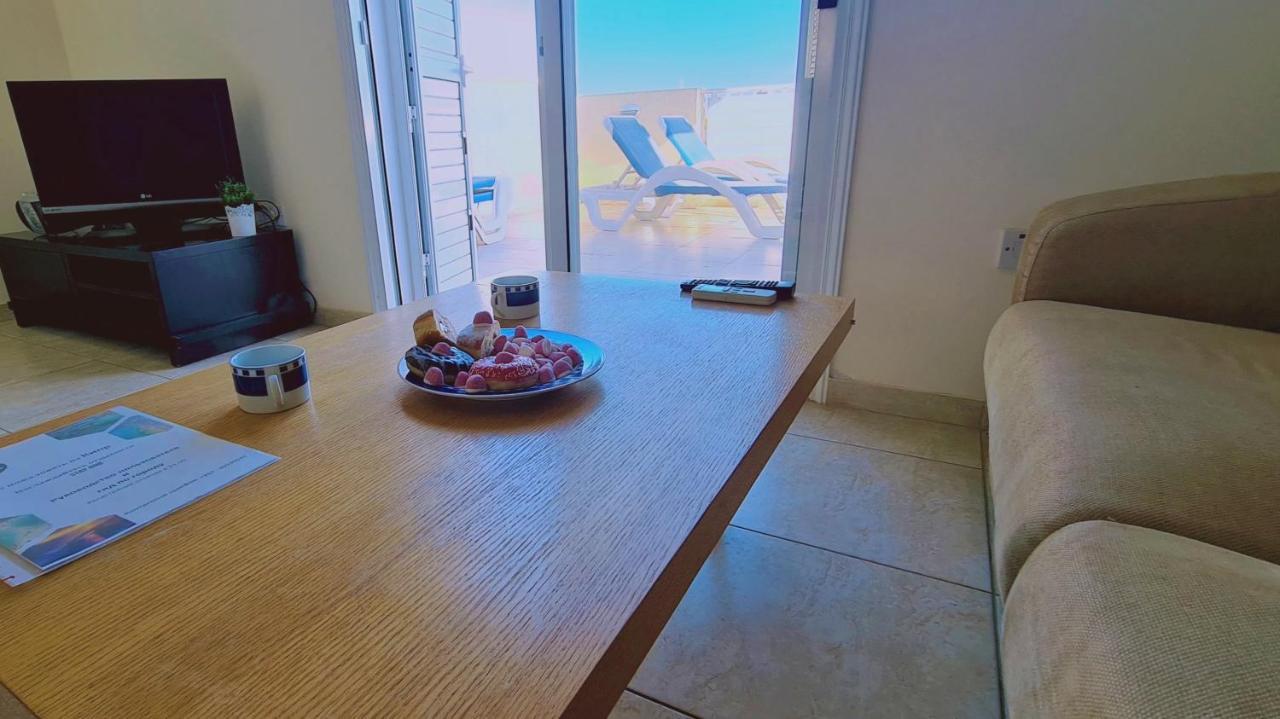 Stay Sunshine Apartment Paralimni Exteriér fotografie